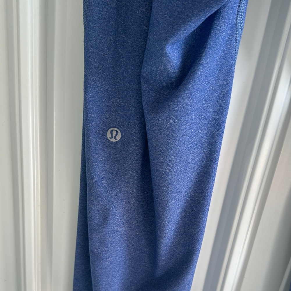 Men’s Lululemon Blue Sweatpants Relaxed Fit - Picture 2 of 4